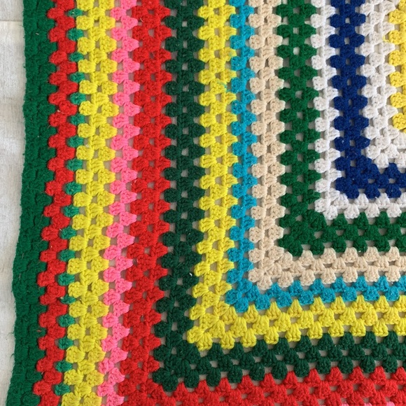 Vintage Handmade Granny Square Crochet Knit Afghan Blanket Rainbow Multi Color - Picture 5 of 7